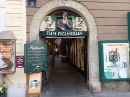 Durchgang zum Figlmüller